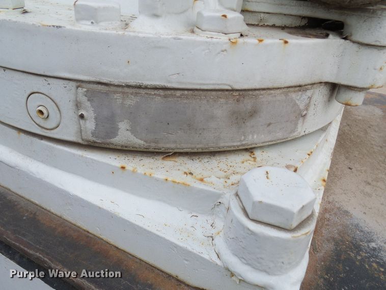 image for item DC2833 2013 International 4300  service truck