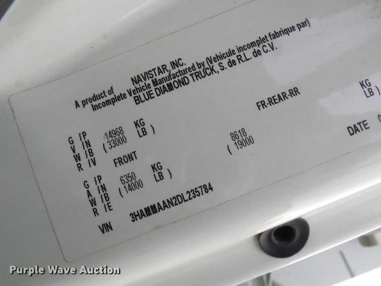 image for item DC2833 2013 International 4300  service truck