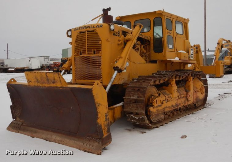 image for item DC8920 1974 Caterpillar D9G dozer