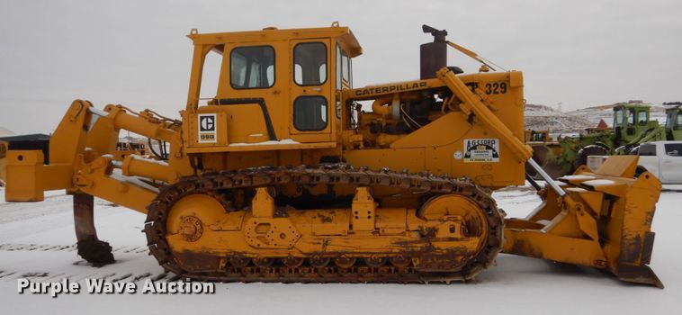 image for item DC8920 1974 Caterpillar D9G dozer