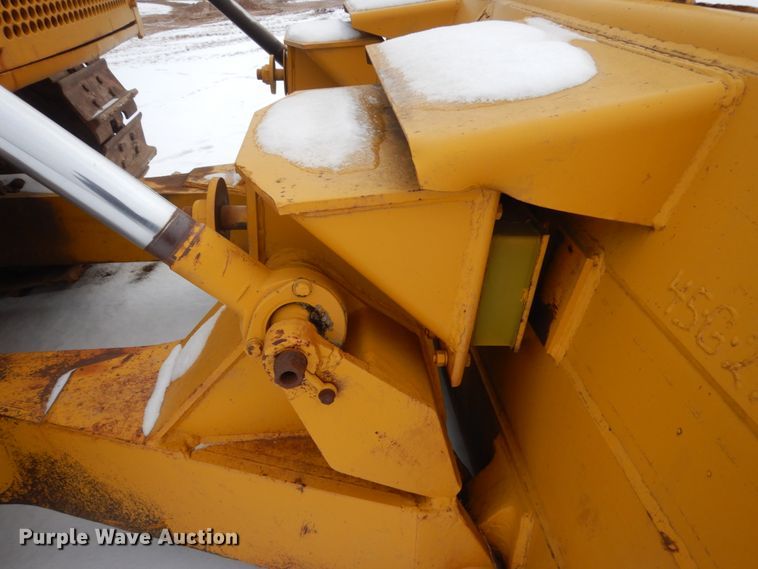 image for item DC8920 1974 Caterpillar D9G dozer