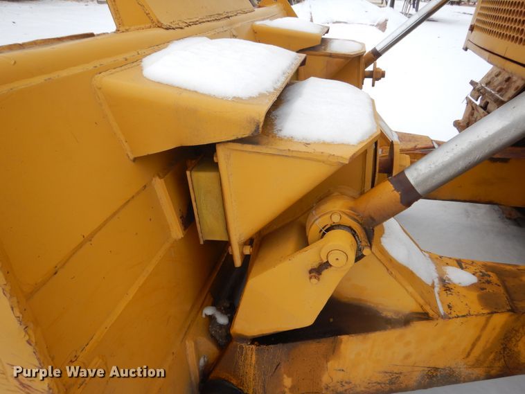 image for item DC8920 1974 Caterpillar D9G dozer