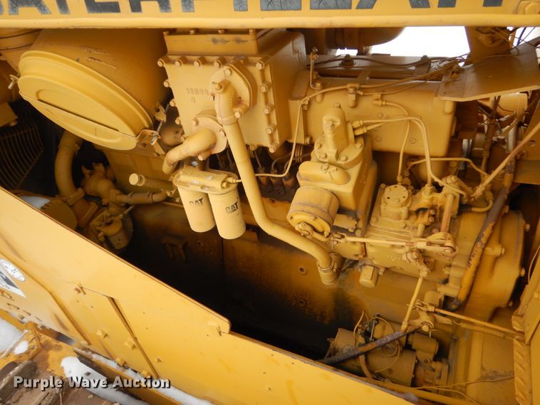 image for item DC8920 1974 Caterpillar D9G dozer