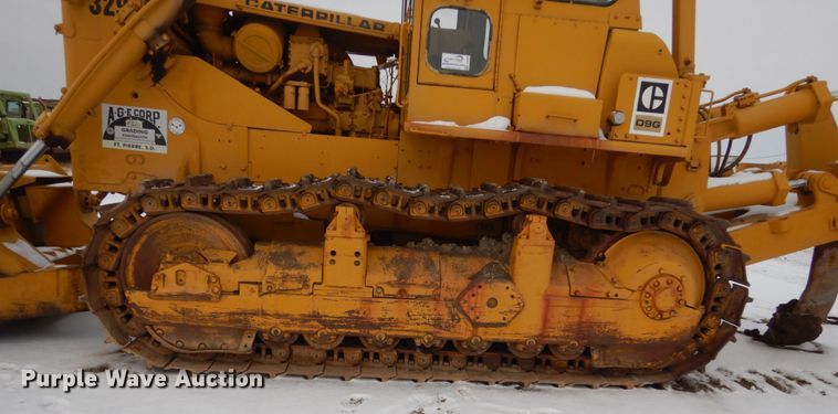 image for item DC8920 1974 Caterpillar D9G dozer