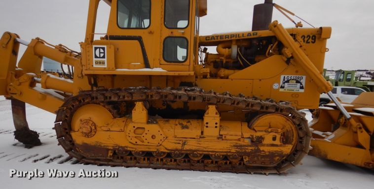 image for item DC8920 1974 Caterpillar D9G dozer
