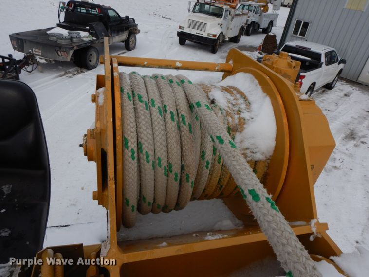 image for item DF6360 1999 International 4700  digger derrick truck