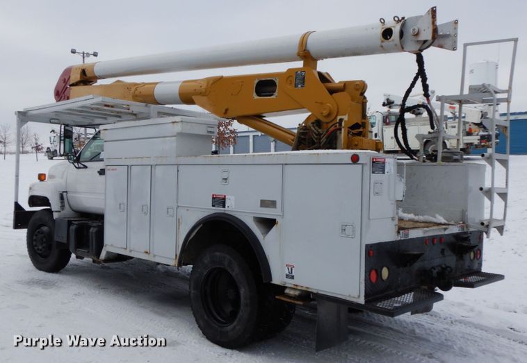 image for item DF6362 1994 GMC TopKick  bucket truck