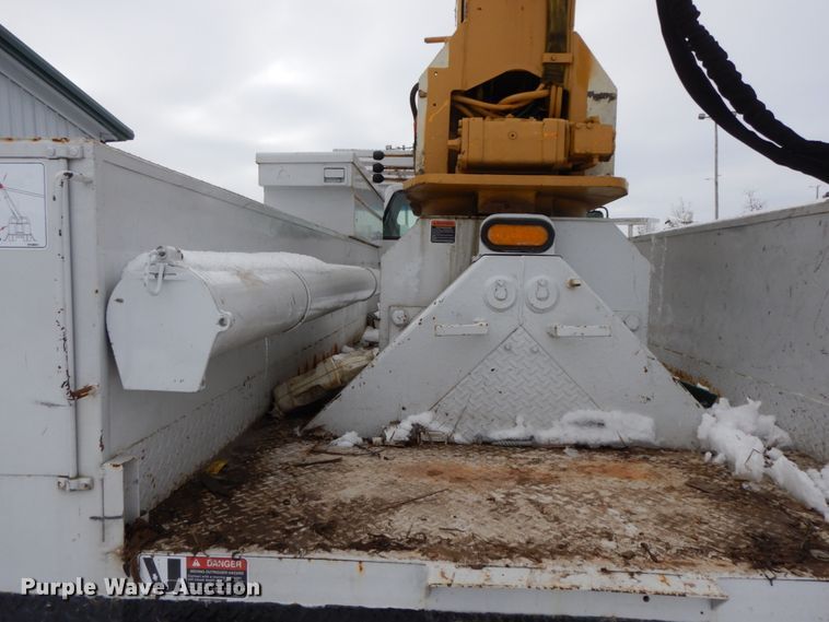 image for item DF6362 1994 GMC TopKick  bucket truck