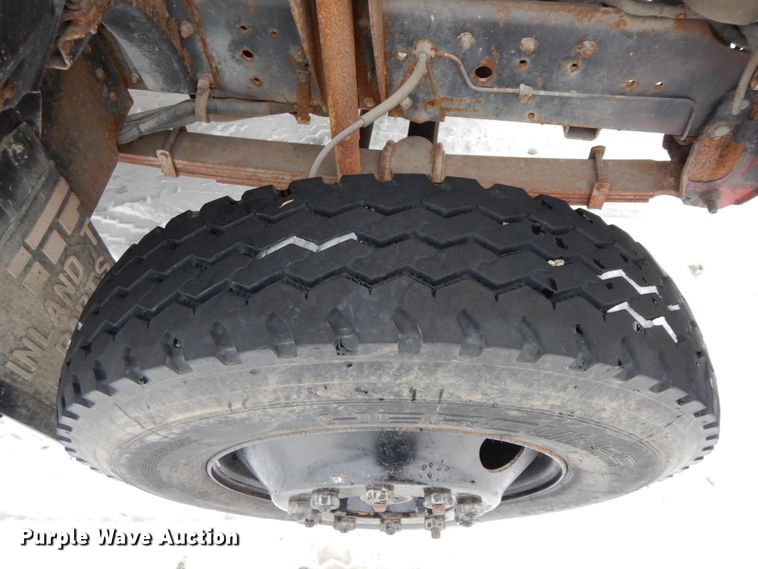 image for item DF6362 1994 GMC TopKick  bucket truck