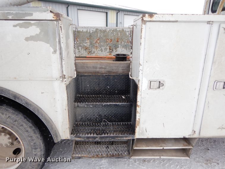 image for item DF6363 Altec bucket truck bed