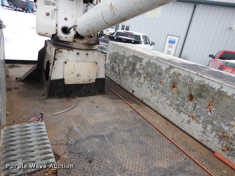 image for item DF6363 Altec bucket truck bed