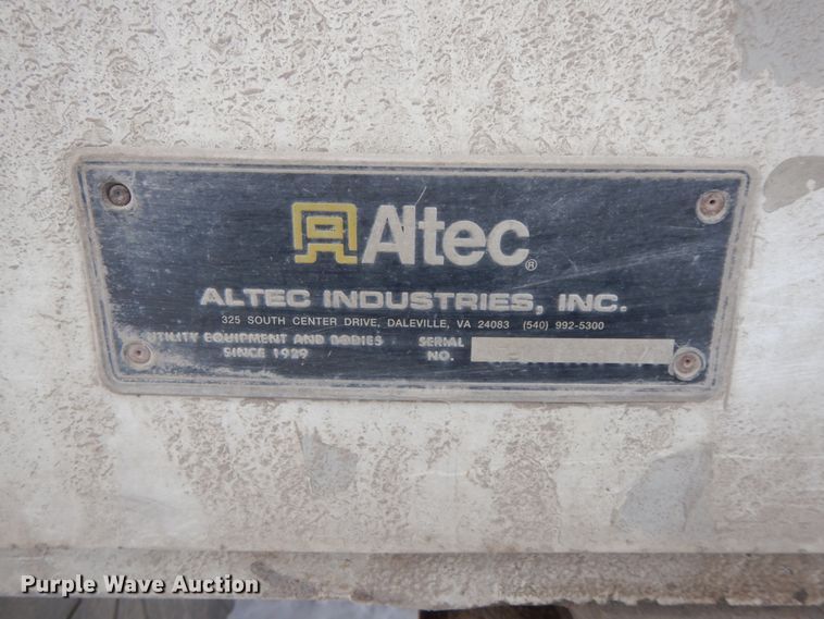 image for item DF6363 Altec bucket truck bed