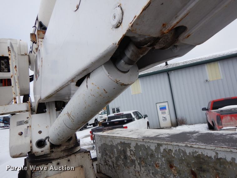 image for item DF6363 Altec bucket truck bed