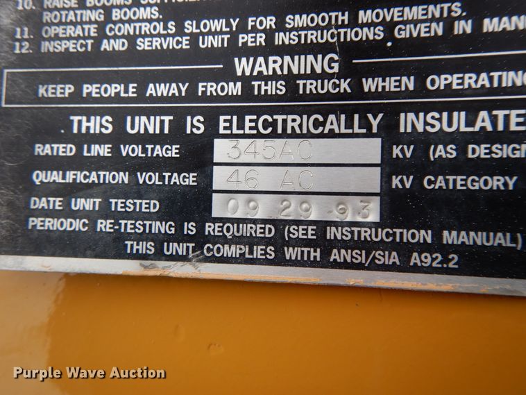 image for item DF6364 1994 GMC TopKick  bucket truck