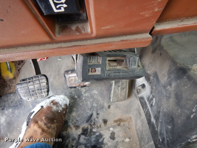 image for item DF6365 1994 GMC TopKick  bucket truck