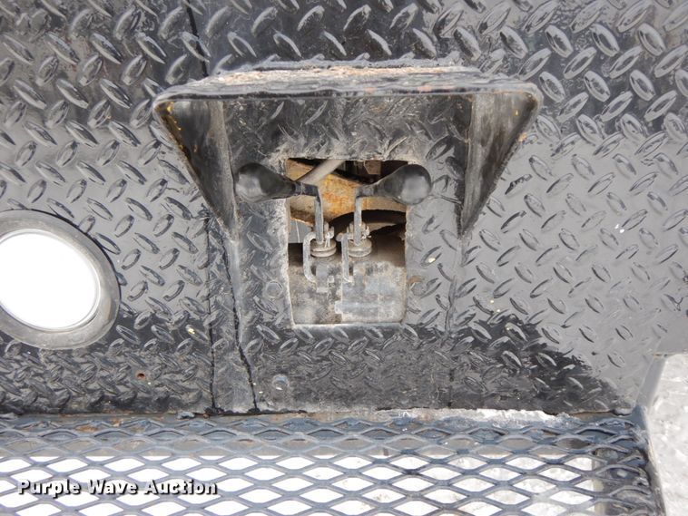 image for item DF6365 1994 GMC TopKick  bucket truck