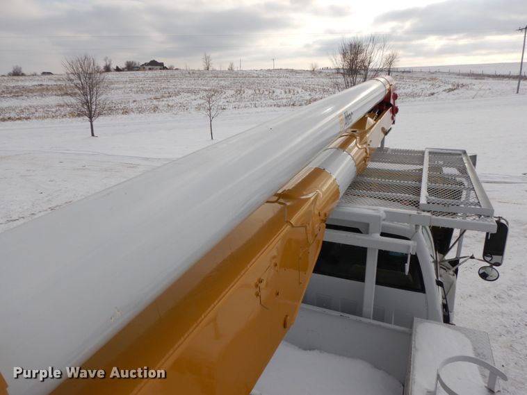 image for item DF6365 1994 GMC TopKick  bucket truck