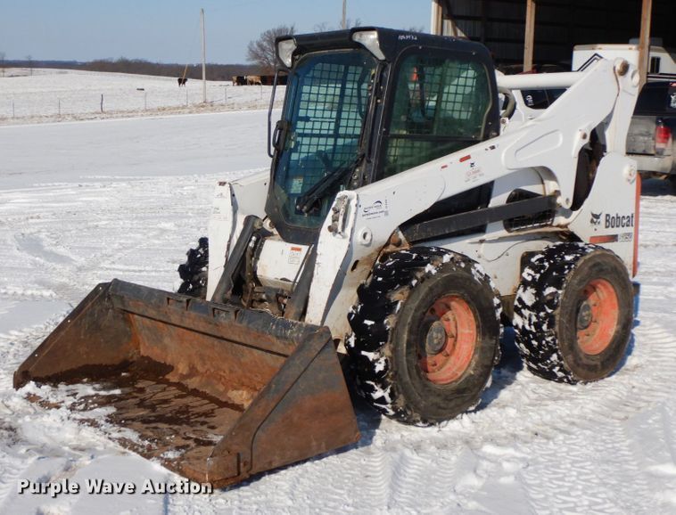 image for item DF6368 2013 Bobcat S850  skid steer loader