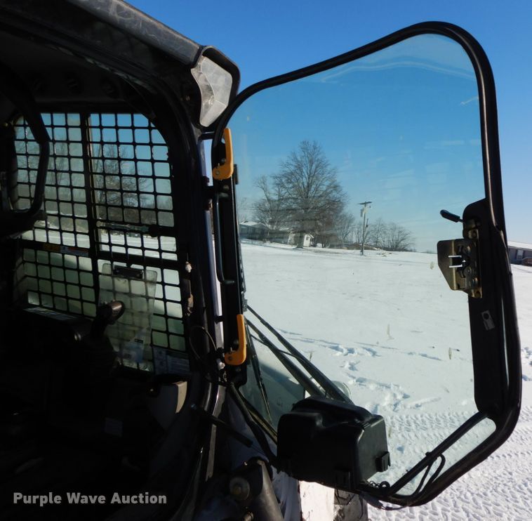 image for item DF6368 2013 Bobcat S850  skid steer loader