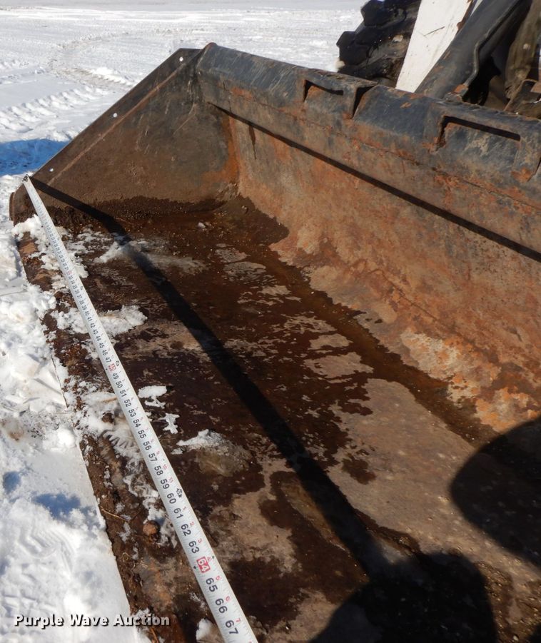 image for item DF6368 2013 Bobcat S850  skid steer loader