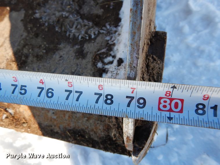 image for item DF6368 2013 Bobcat S850  skid steer loader