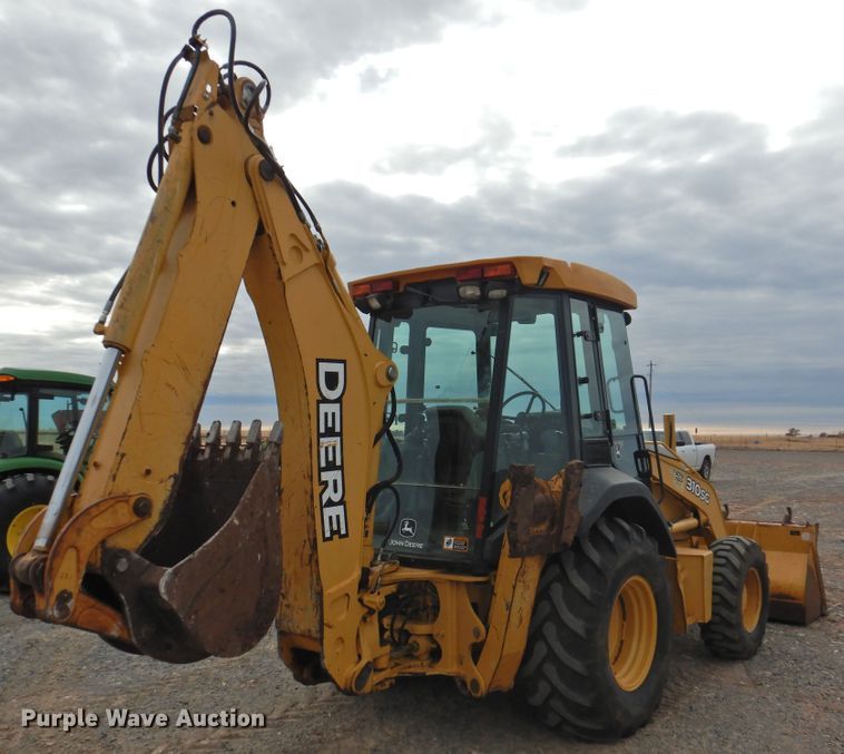 image for item DG1611 2005 John Deere 310SG  backhoe
