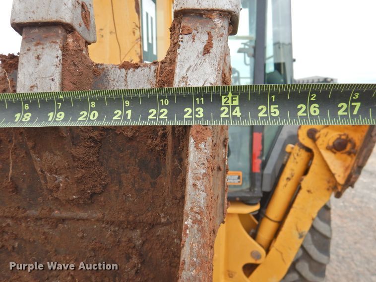 image for item DG1611 2005 John Deere 310SG  backhoe