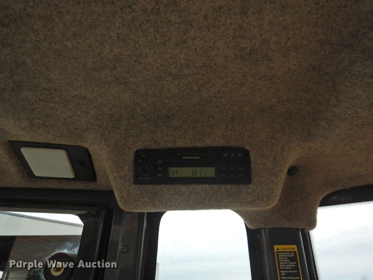 image for item DG1611 2005 John Deere 310SG  backhoe