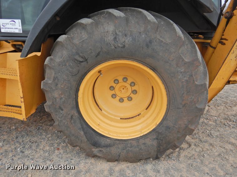 image for item DG1611 2005 John Deere 310SG  backhoe