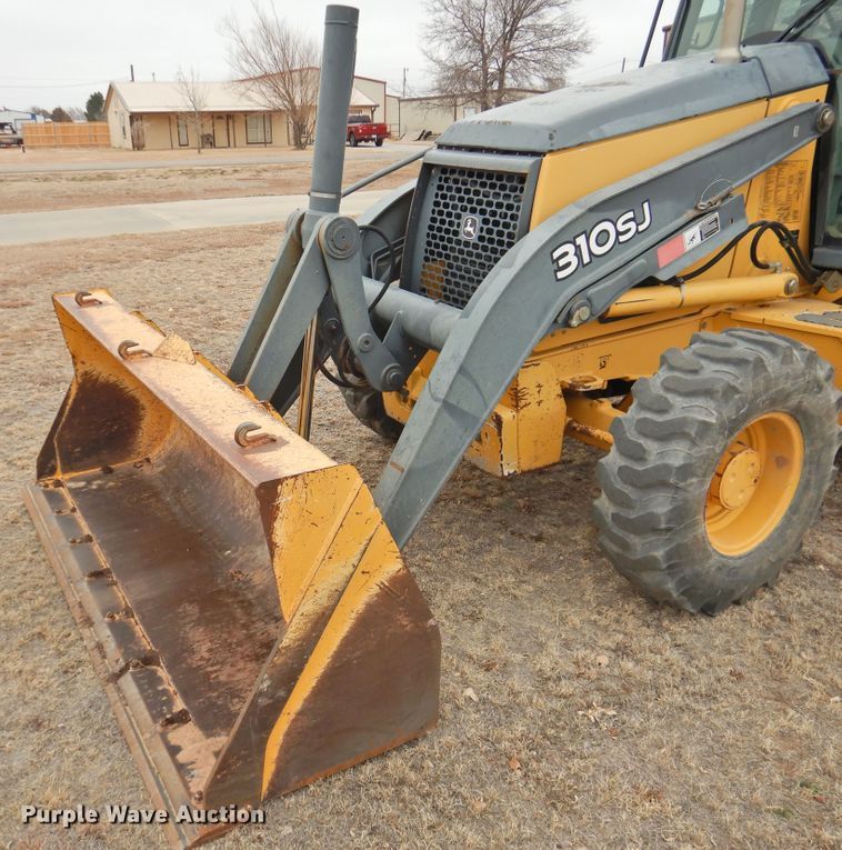 image for item DG1629 2008 John Deere 310SJ  backhoe