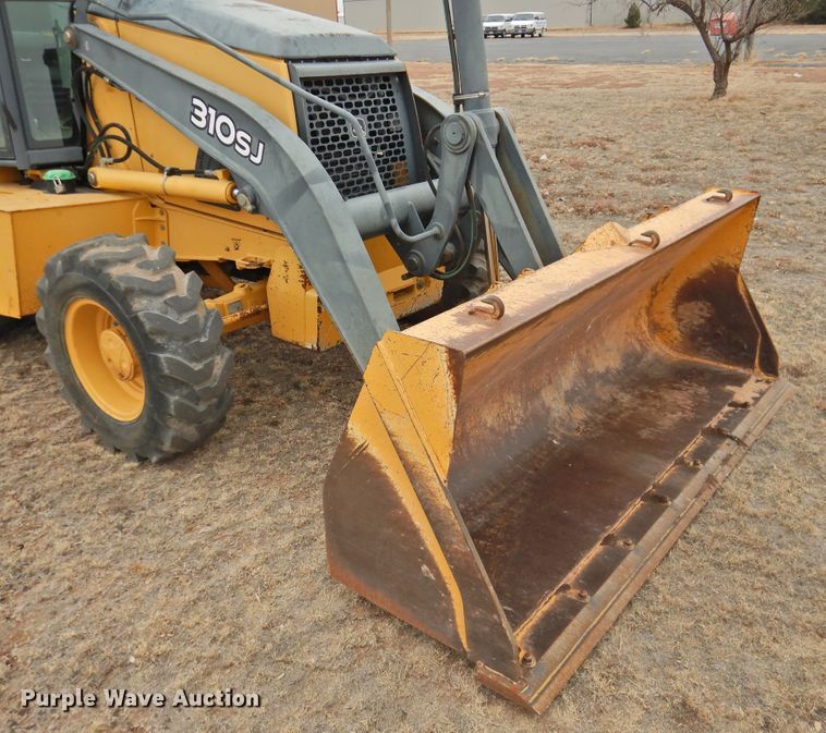 image for item DG1629 2008 John Deere 310SJ  backhoe