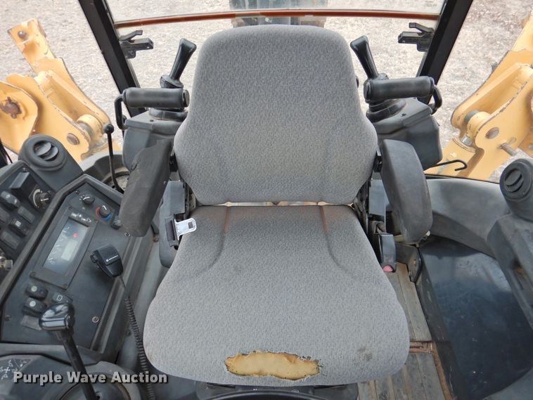 image for item DG1629 2008 John Deere 310SJ  backhoe