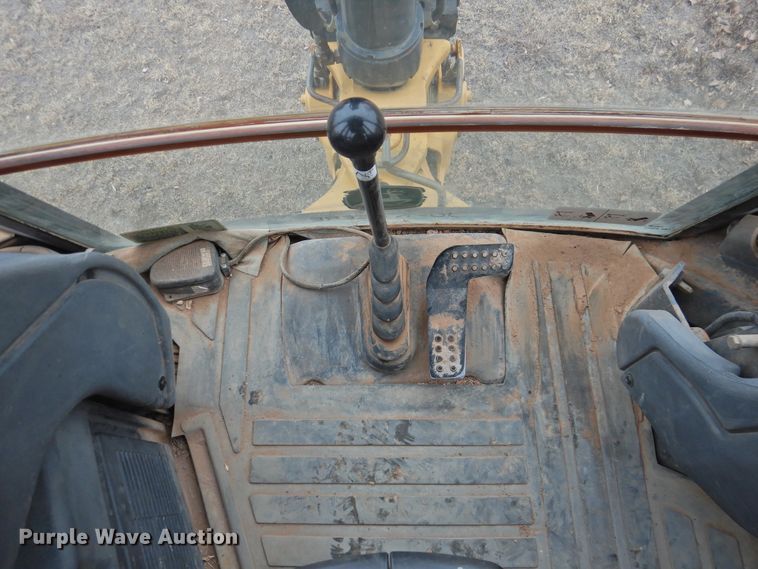 image for item DG1629 2008 John Deere 310SJ  backhoe