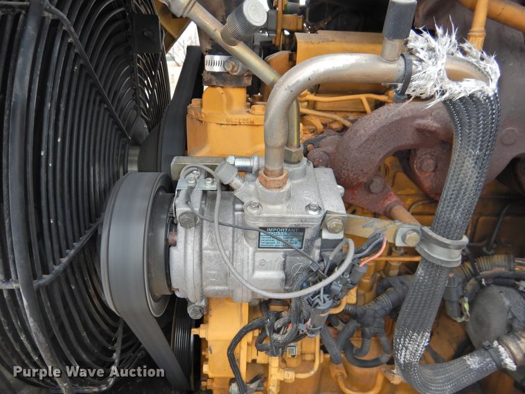 image for item DG1629 2008 John Deere 310SJ  backhoe