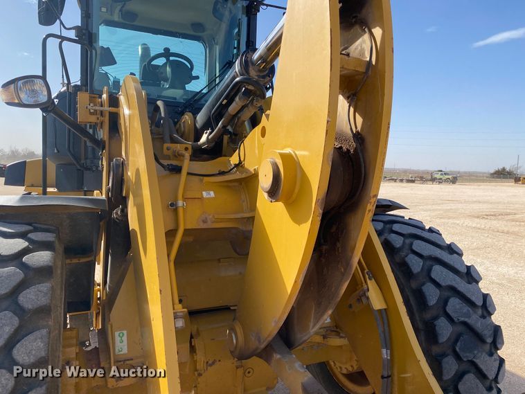 image for item DG8404 2017 Caterpillar 938M  wheel loader