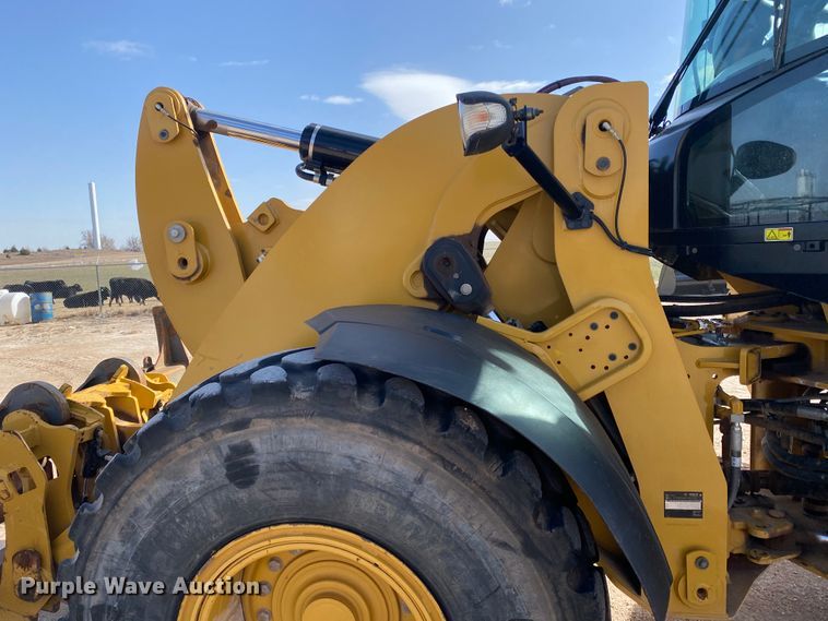 image for item DG8404 2017 Caterpillar 938M  wheel loader