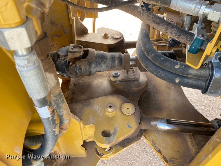 image for item DG8404 2017 Caterpillar 938M  wheel loader