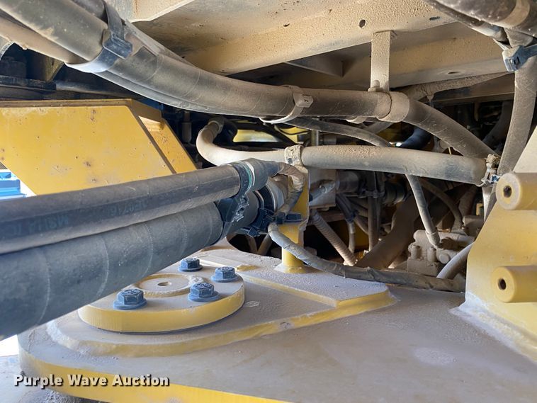 image for item DG8404 2017 Caterpillar 938M  wheel loader