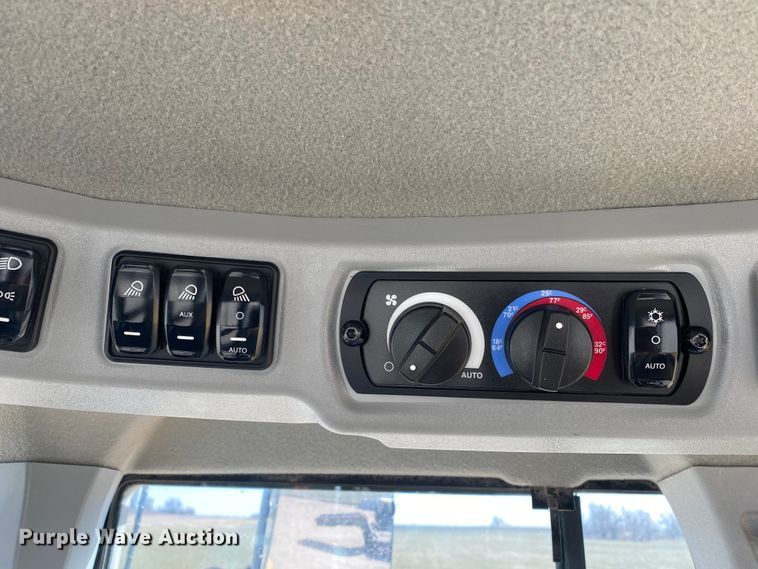 image for item DG8404 2017 Caterpillar 938M  wheel loader