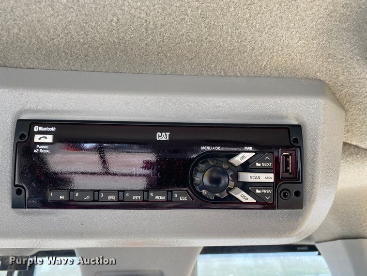 image for item DG8404 2017 Caterpillar 938M  wheel loader