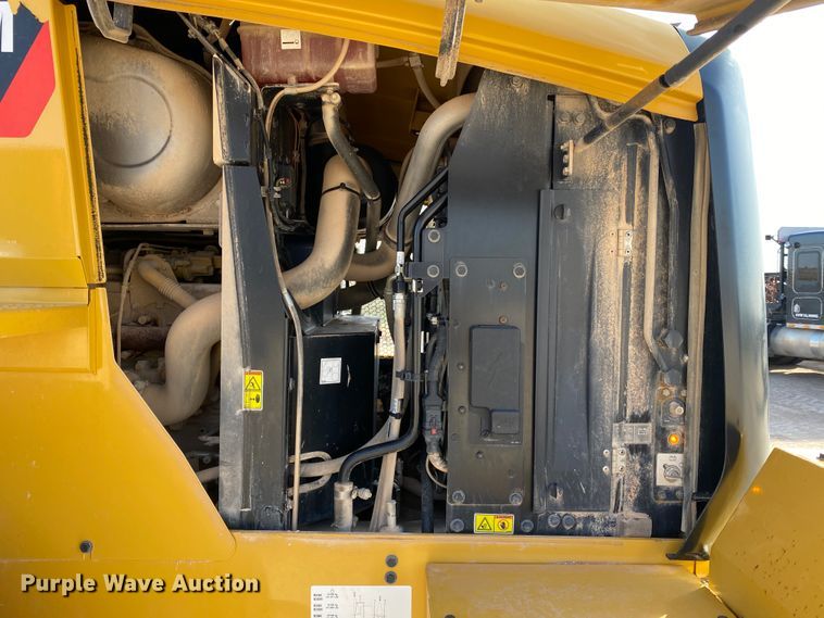 image for item DG8404 2017 Caterpillar 938M  wheel loader