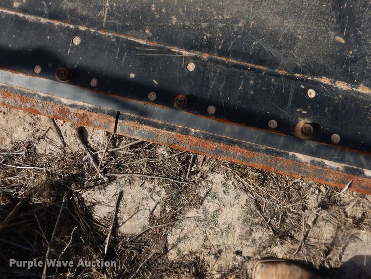 image for item DG8405 Caterpillar 106"W loader bucket