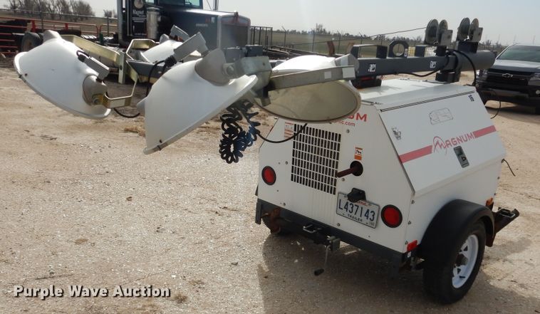 image for item DG8408 2011 Magnum MLT4060M  light plant