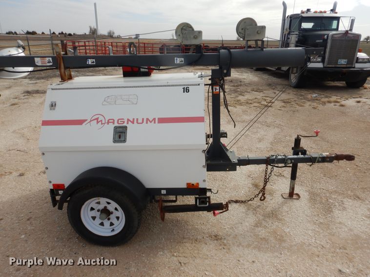 image for item DG8408 2011 Magnum MLT4060M  light plant