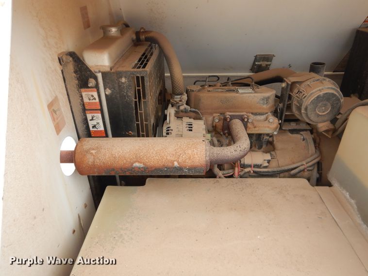 image for item DG8408 2011 Magnum MLT4060M  light plant