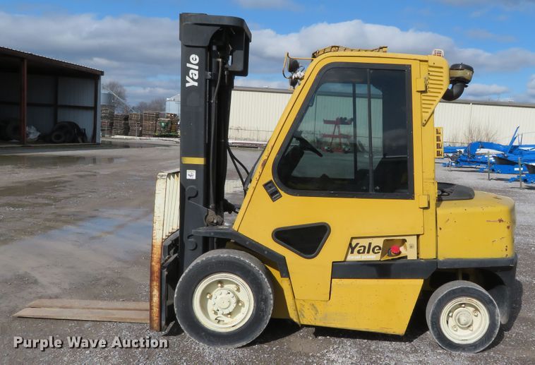image for item DH0648 2003 Yale GLP080LJNGBE097  forklift