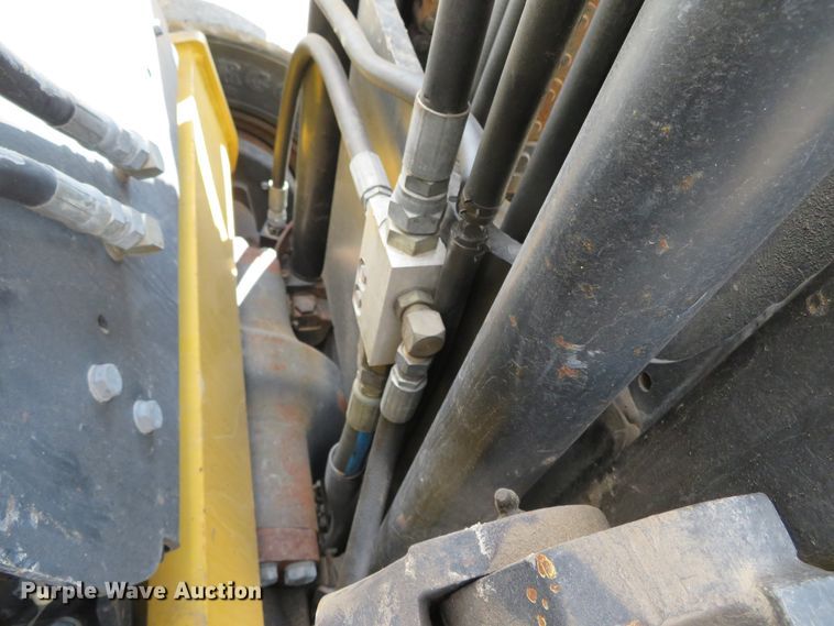 image for item DH0648 2003 Yale GLP080LJNGBE097  forklift