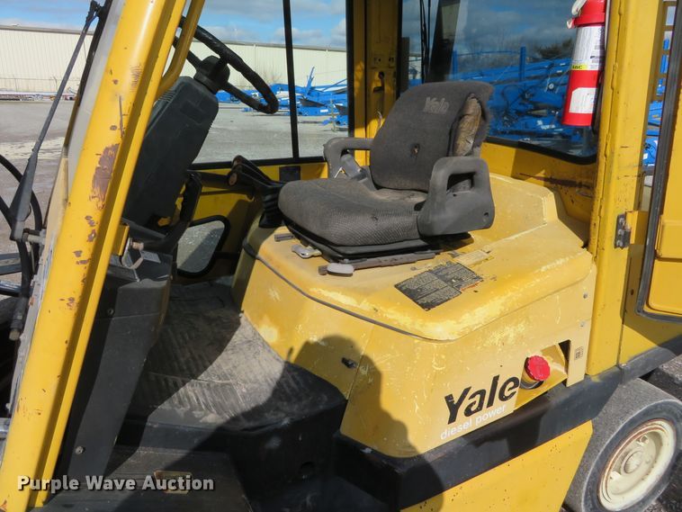 image for item DH0648 2003 Yale GLP080LJNGBE097  forklift