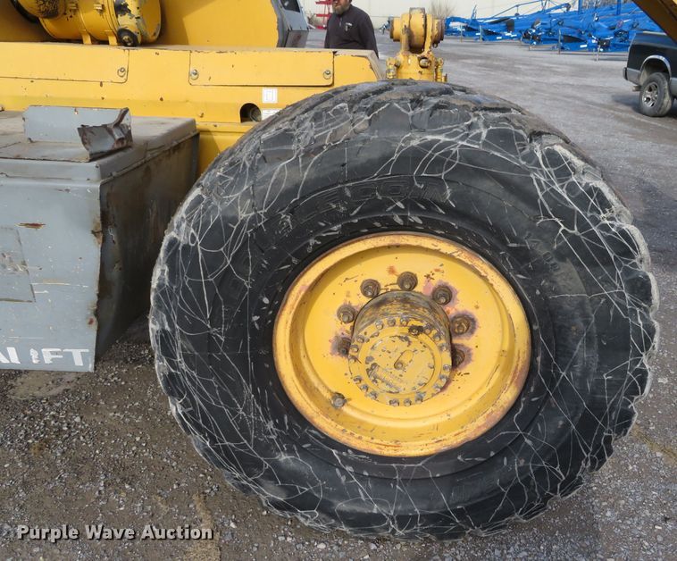 image for item DH0649 1995 Gehl 883  telehandler