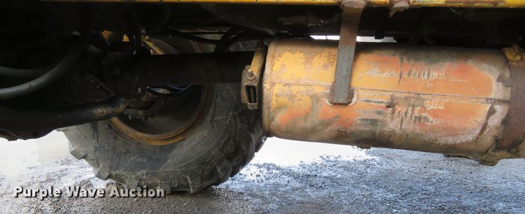 image for item DH0649 1995 Gehl 883  telehandler